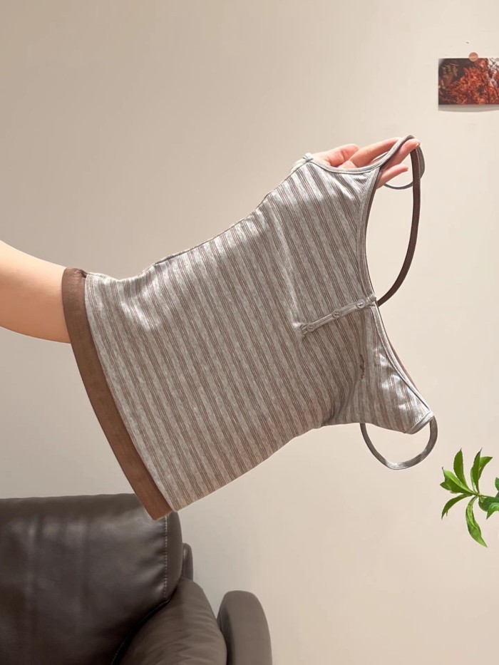 sexy chéo lưng đẹp giả hai mảnh sọc bên trong áo yếm đáy mỏng của phụ nữ