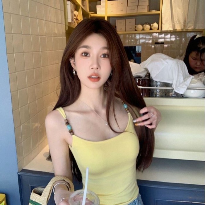 Áo không tay cố định có đệm ngực, áo yếm đính cườm chắc chắn cho nữ, bên trong màu trơn, vừa vặn