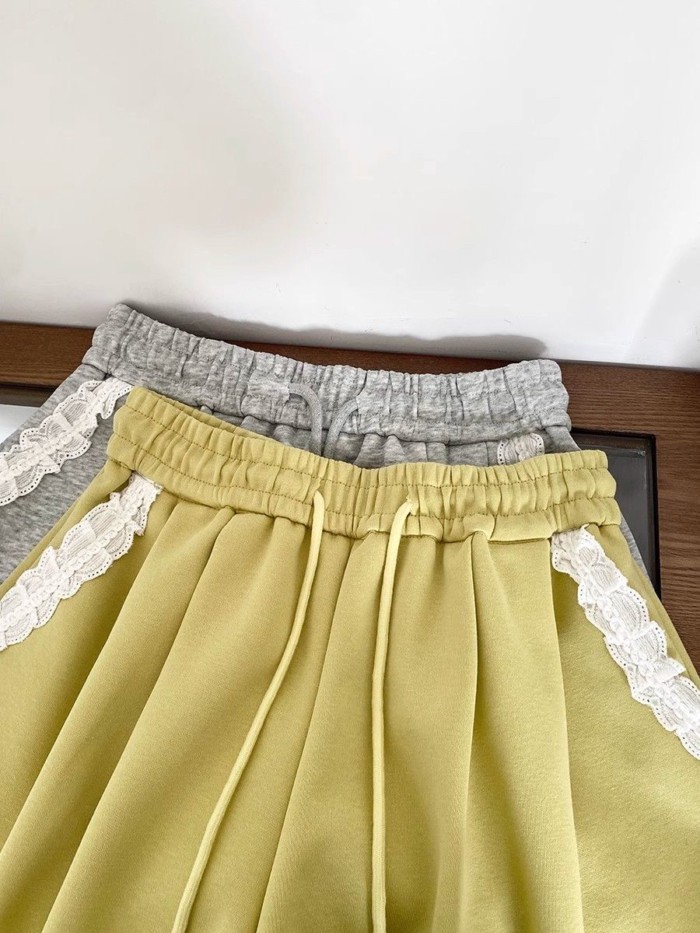 Mùa Hè Phong Cách Mới Phong Cách Hàn Quốc Cổ Đa Năng Phối Ren Nối Lưng Thun Màu Ống Rộng Quần Sh