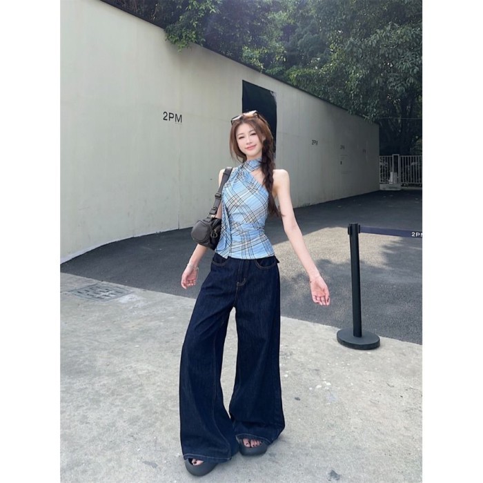 Áo vest hai dây kẻ sọc màu xanh hot girl dành cho nữ dáng ôm vừa vặn sang trọng