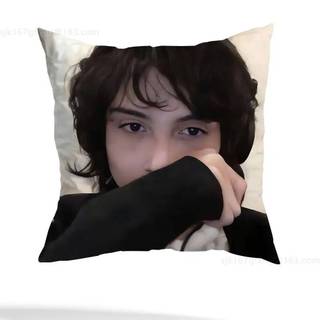Finn Wolfhard Stranger Gối Vuông Hai Mặt In Ngắn Sang Trọng Sofa Đệm Phòng Ngủ Gối Đầu Giường
