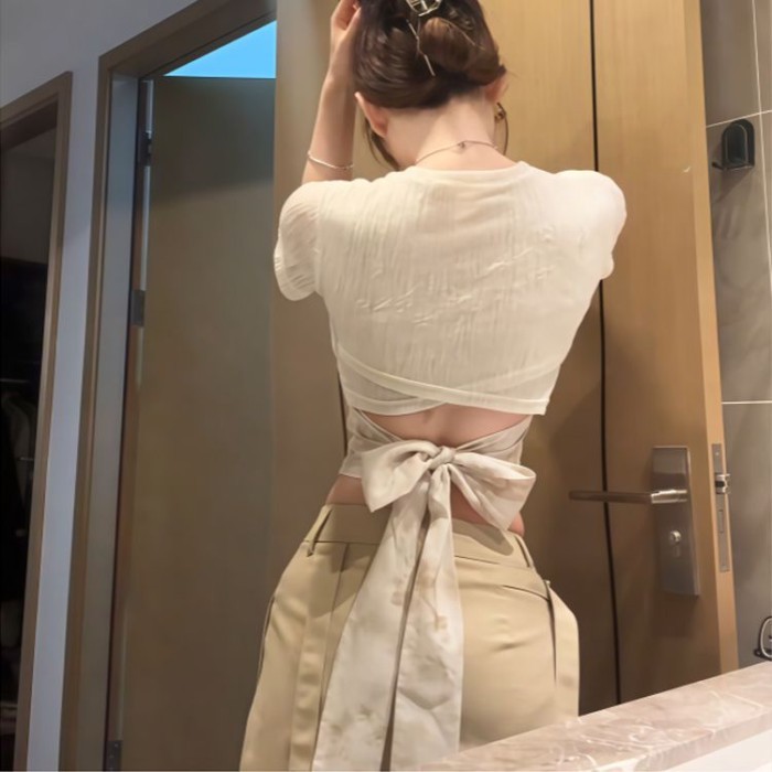 Áo thun ngắn tay thắt nơ thiết kế kiểu Pháp dành cho nữ với thiết kế ngọt ngào và dáng ôm vừa