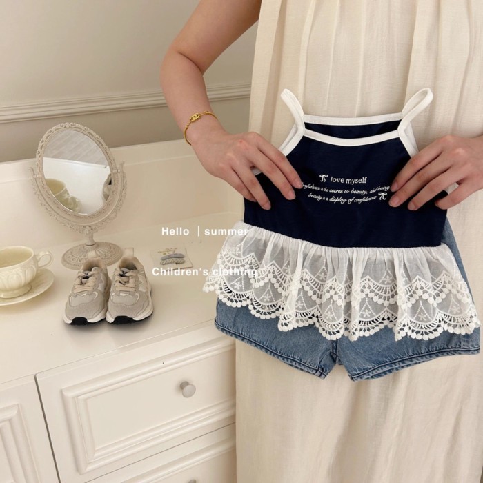 Áo camisole bé gái kiểu mới, áo không tay ren, áo trẻ em dễ thương màu xanh hải quân