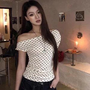 Áo thun ngắn tay trễ vai in họa tiết chấm bi Han Chunyu dành cho hot girl dáng slim fit