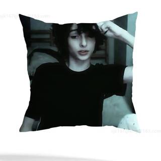 Finn Wolfhard Stranger Gối Vuông Hai Mặt In Ngắn Sang Trọng Sofa Đệm Phòng Ngủ Gối Đầu Giường