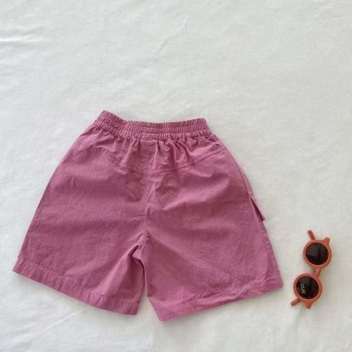 Quần short yếm bé gái kiểu mới, quần lửng mỏng mùa hè, kiểu dáng được ưa chuộng dành cho trẻ