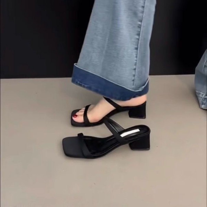 Dép đẹp mặc ngoài cho nữ, dép hở mũi đơn giản đa năng với váy và sandal đi lại