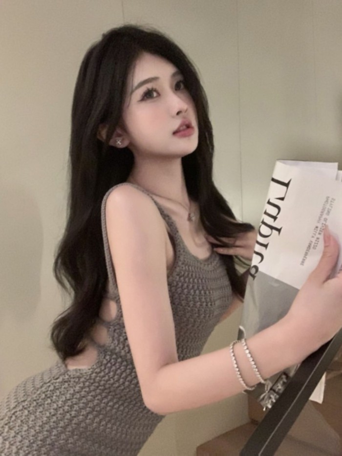 Áo len mỏng vừa vặn phong cách cổ điển phiên bản Hàn Quốc dành cho nữ