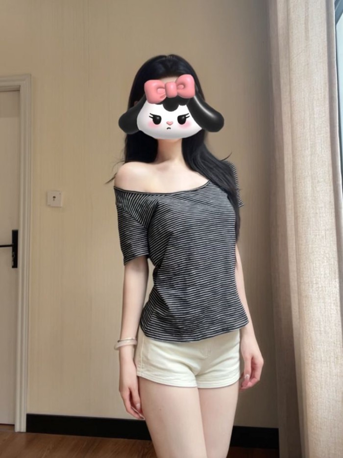 Korean Design Oblique Shoulder Striped Short-sleeved T-shirt For Women In Summer, Lazy, Casual