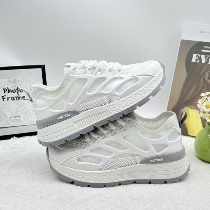 Giày thể thao lưới thoáng khí kiểu dáng đẹp, miệng nông, bàn chân rộng và siêu mềm