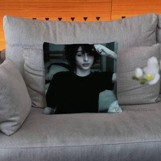 Finn Wolfhard Stranger Gối Vuông Hai Mặt In Ngắn Sang Trọng Sofa Đệm Phòng Ngủ Gối Đầu Giường