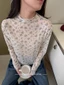 Áo thun dài tay cổ cao hoa hơi trong suốt mỏng vừa vặn dành cho nữ với thiết kế retro phần đá