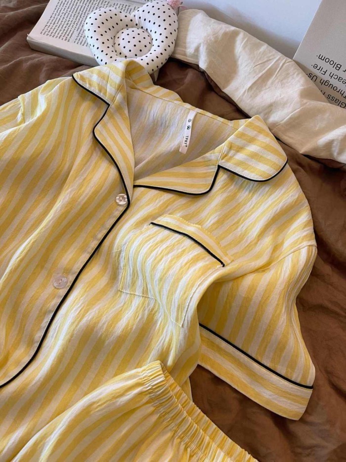 Simple Yellow Striped Pajamas For Women Summer New Short-sleeved Shorts Sweet Japanese Studen