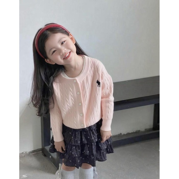 Áo len Hàn Quốc trẻ em, áo cardigan thêu xoắn mới, áo dệt kim dài tay bé gái