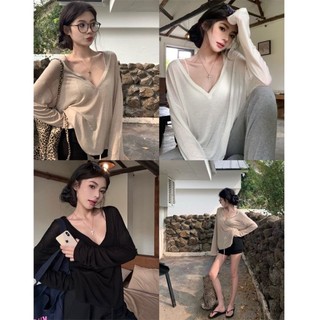 Áo thun dài tay cổ chữ V mỏng hơi xuyên thấu mùa hè nữ áo dáng rộng khí chất thường ngày đáy áo