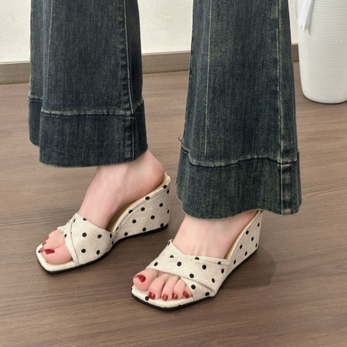 Dép cao gót nêm chấm bi phong cách retro Pháp dành cho nữ, giày mũi vuông cao cấp, hở mũi, dé