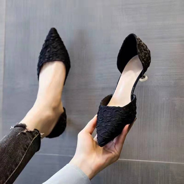 Giày Cao Gót Nữ Xuân Hè Mũi Nhọn Miệng Dẹt Tính Khí Nữ Đa Năng Cổ Rỗng Giày 3Cm