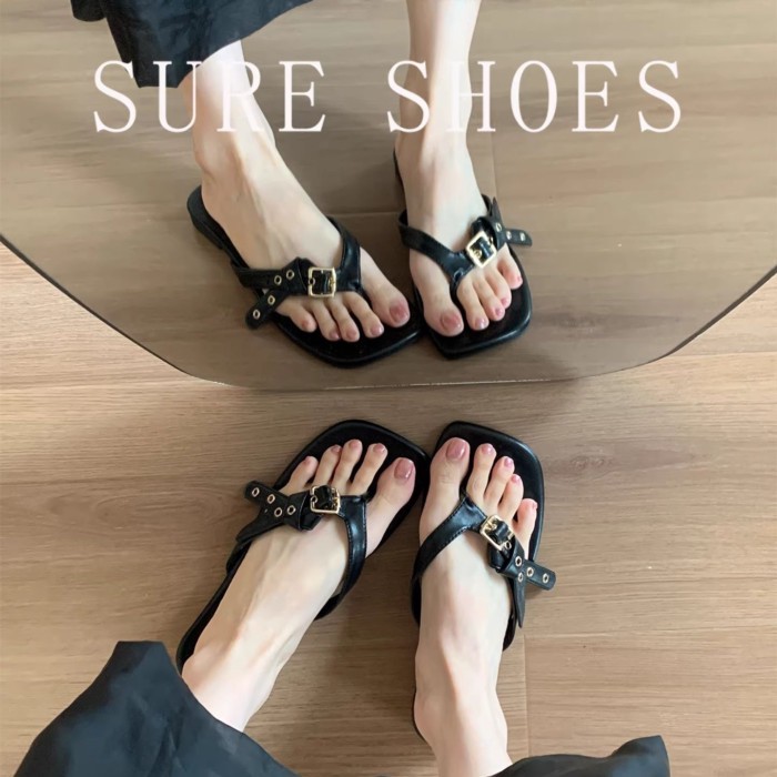 Lan ~ Phiên Bản PU 1cm Đế Phẳng Retro Flip-Flops Mặc Ngoài Phong Cách Mới Mùa Hè Thắt Lưng Khóa Dép