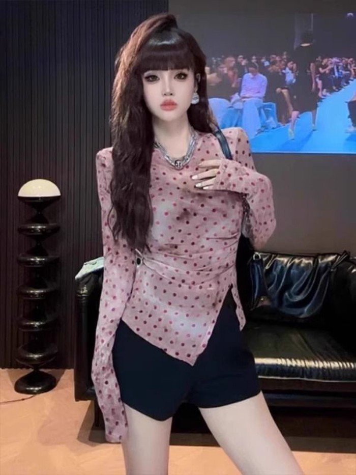 Áo lưới in họa tiết chấm bi không đều màu gradient thiết kế xẻ tà ôm sát chống nắng mùa hè ch