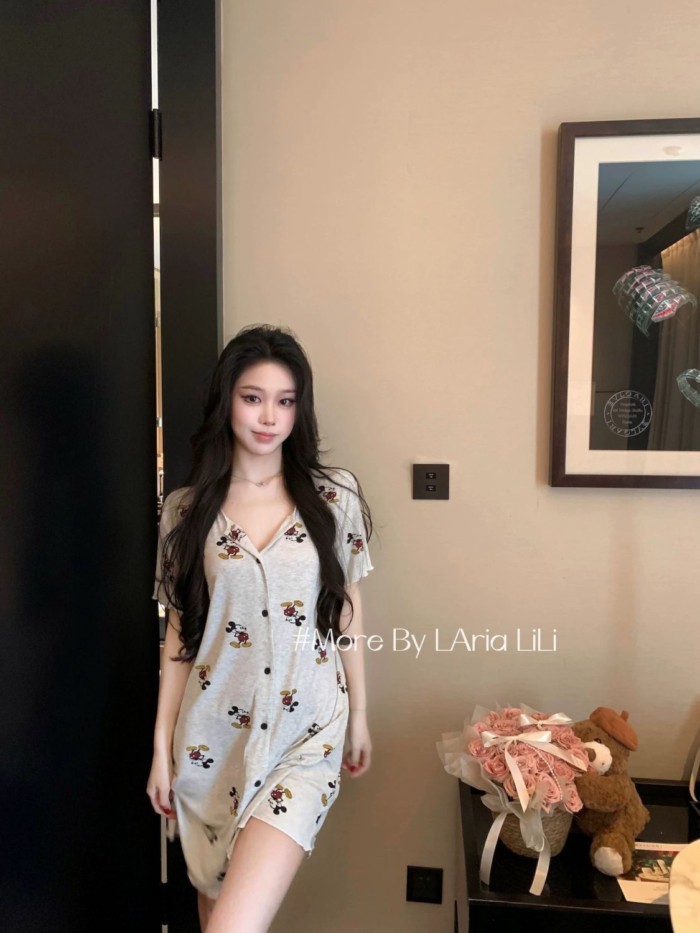 Bộ đồ ngủ mùa hè hoạt hình dễ thương Mickey cardigan áo ngủ ngắn tay dáng rộng dành cho nữ có miếng