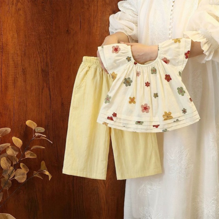 Bộ Đồ Bé Gái Thêu Hoa Babydoll Áo Sơ Mi Ống Rộng Quần Âu Mỏng Thời Trang Bộ Đồ 2 Dây