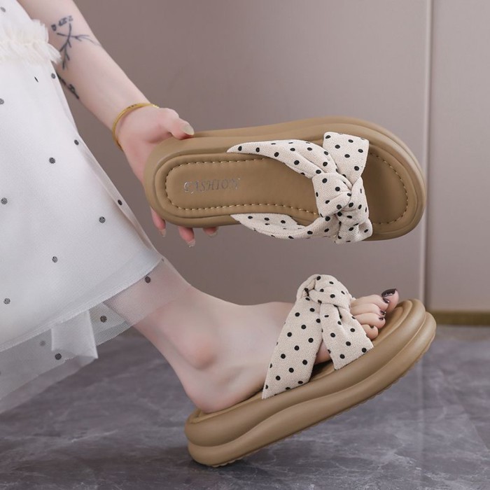 Dép đế dày chấm bi cho nữ, áo khoác ngoài mùa hè đa năng, dép cao cấp phối váy và dép xỏ ngón