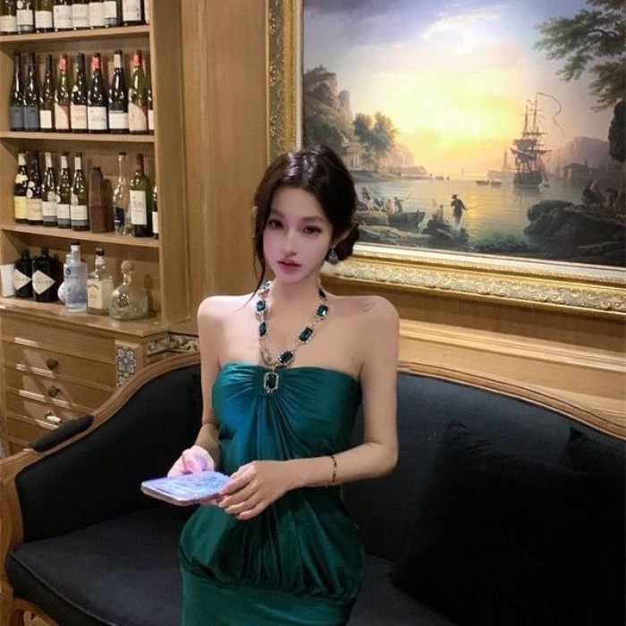Đầm dây cổ ống đính kim cương xanh con công cao cấp dành cho nữ mùa hè mới thuần khiết khao k