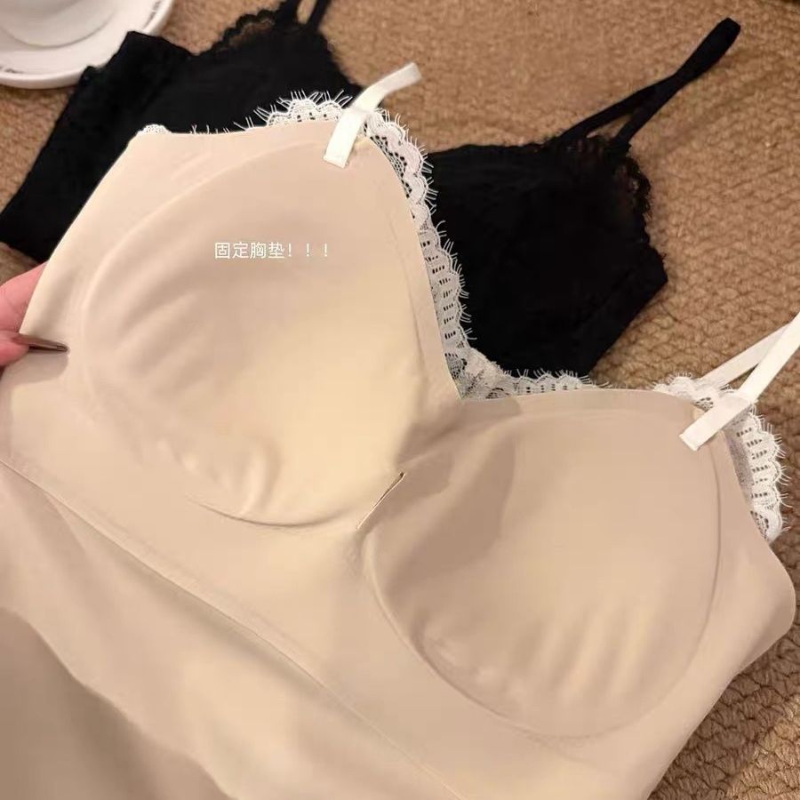 Mùa xuân hè 2026 - Camisole nữ ren cao cấp, có miếng lót ngực, thiết kế mới để mặc bên ngoài