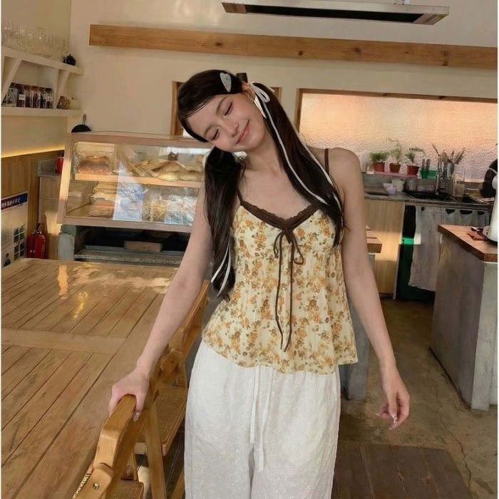 Mùa Xuân Và Mùa Hè Hoa Suspender Pháp Phong Cách Mới Ren Hot Girl Áo Giả Hai Dây Ngọt Ngào, d