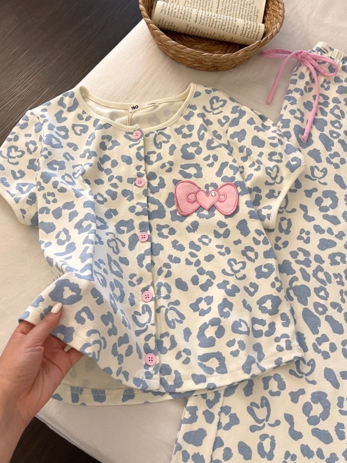 Bộ đồ ngủ in hình da báo màu xanh dễ thương cho bé gái Bộ hai mảnh quần ngắn tay có thể mặc b