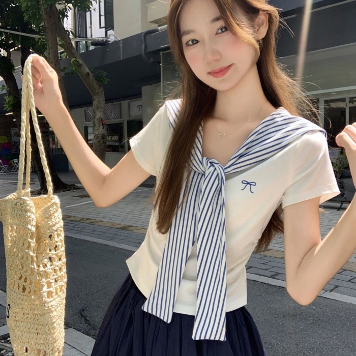 Áo thun ngắn tay giả sọc hai mảnh phong cách Hàn Quốc dành cho nữ trong mùa hè niche áo choàng n