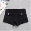 Quần short denim cạp thấp màu đen dành cho nữ cài nút kiểu dáng thon gọn đính cườm đinh tán q