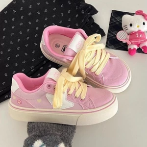 Giày Sneaker Xuân Hè Giày Sneaker Hàn Quốc Mùa Giày Thường Giày Trắng