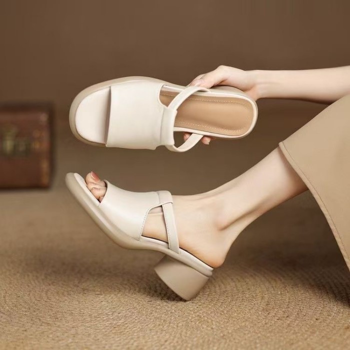 đôi dép lê đế mềm da mềm đế dày mùa hè dép sandal một dây thời trang mới đi chơi