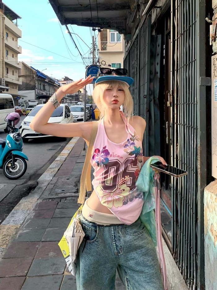 Áo vest hở lưng cổ yếm in hoa của Mỹ dành cho các cô nàng nóng bỏng mùa hè Giảm béo áo không