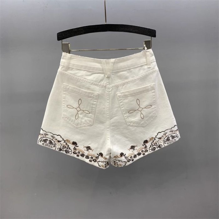 Quần Jean Thêu Jacquard Nữ Mùa Hè 2026, Ôm Dáng Rộng, Thời Trang và Cá Tính