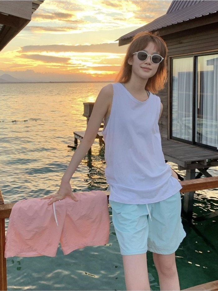 Bạc hà Mỹ Mambo nhanh khô thể thao quần short đi biển nữ mùa hè mỏng dopamine thường ngày băn