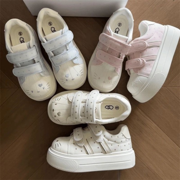 Giày vải lolita giày thể thao Velcro chấm bi mới, giày mũi vỏ mỏng đa năng, đế dày tăng chiề