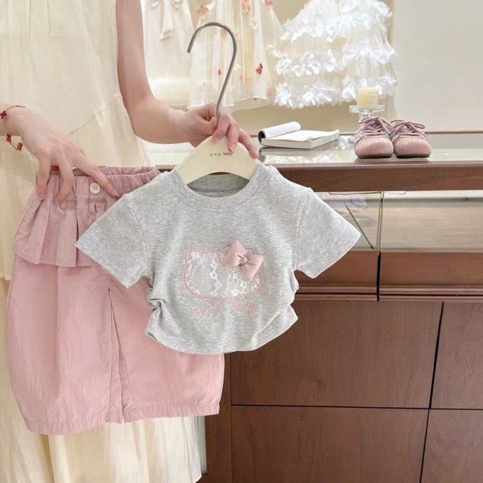 Bộ đồ mùa hè cho bé gái phong cách mới bé gái tay ngắn thời trang trẻ em rèm rắm quần nhanh k