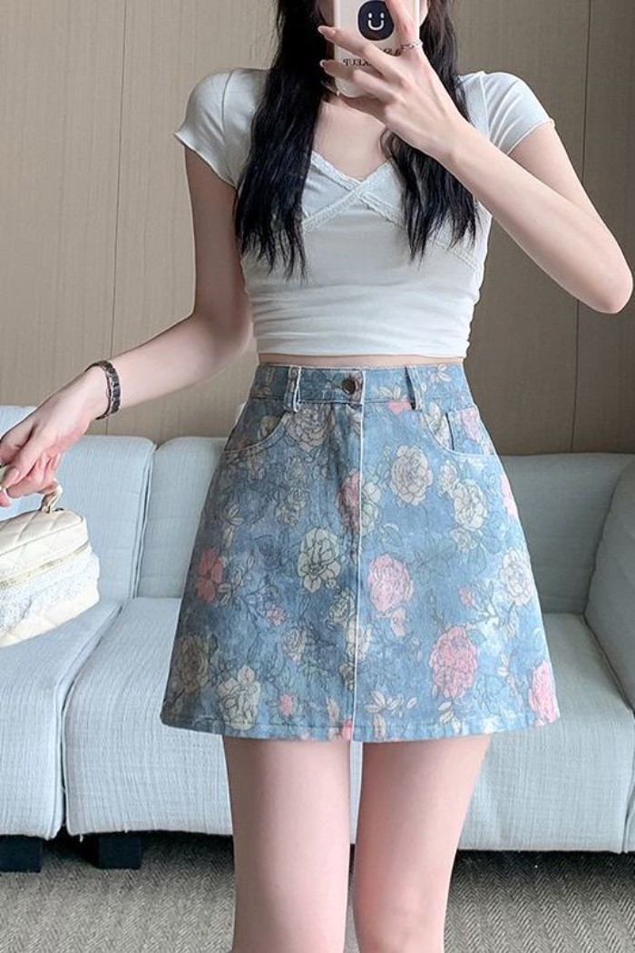 Retro Đau Khổ Hoa Hồng Hoa Denim Váy Ngắn Nữ Cao Cấp Ôm Cổ Đa Năng Hông Váy
