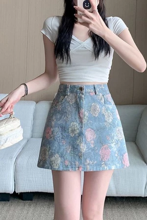 Retro Đau Khổ Hoa Hồng Hoa Denim Váy Ngắn Nữ Cao Cấp Ôm Cổ Đa Năng Hông Váy