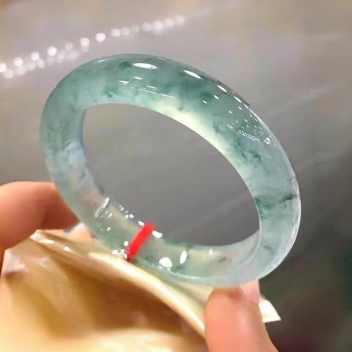 Vòng tay ngọc tự nhiên Hoa nổi Thanh tròn Vòng tay ngọc bích Nữ