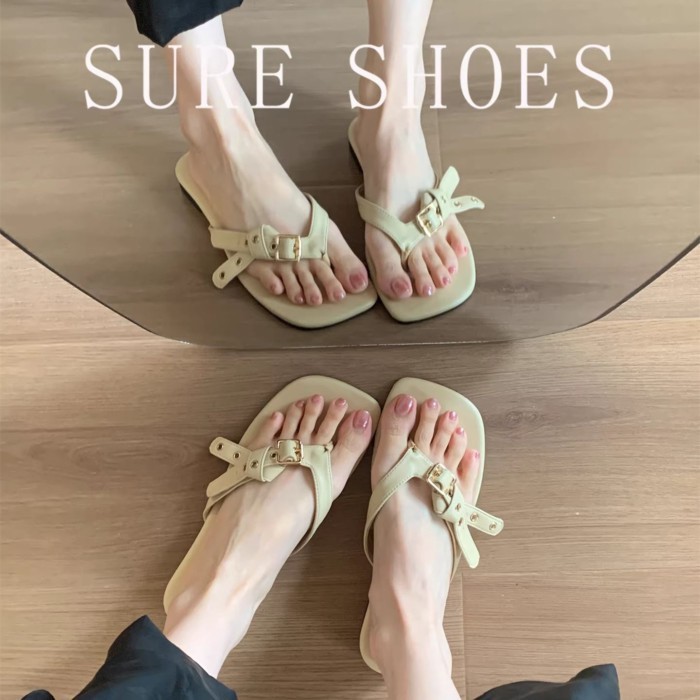 Lan ~ Phiên Bản PU 1cm Đế Phẳng Retro Flip-Flops Mặc Ngoài Phong Cách Mới Mùa Hè Thắt Lưng Khóa Dép