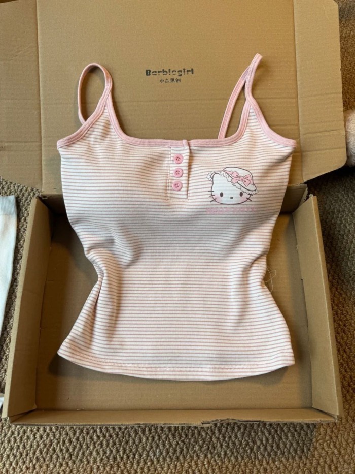 Sweet Hello Kitty treo đồ ngủ cho nữ mùa hè mới sọc hồng áo vest quần short mặc nhà có miếng