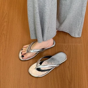 Dép xỏ ngón đi biển kiểu Pháp tối giản mùa hè Dép xỏ ngón đế phẳng đa năng dành cho trang phục mặc