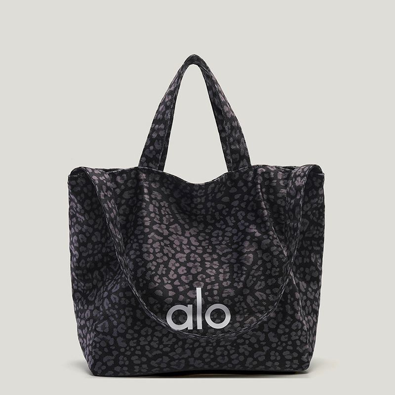 Túi tote nữ báo in, xách tay, dung tích lớn, phù hợp mua sắm và đi làm ngoài đường