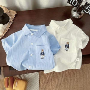 Áo sơ mi ngắn tay cotton trẻ em mùa hè phong cách mới vừa và nhỏ bé trai thêu gấu mềm mại thư