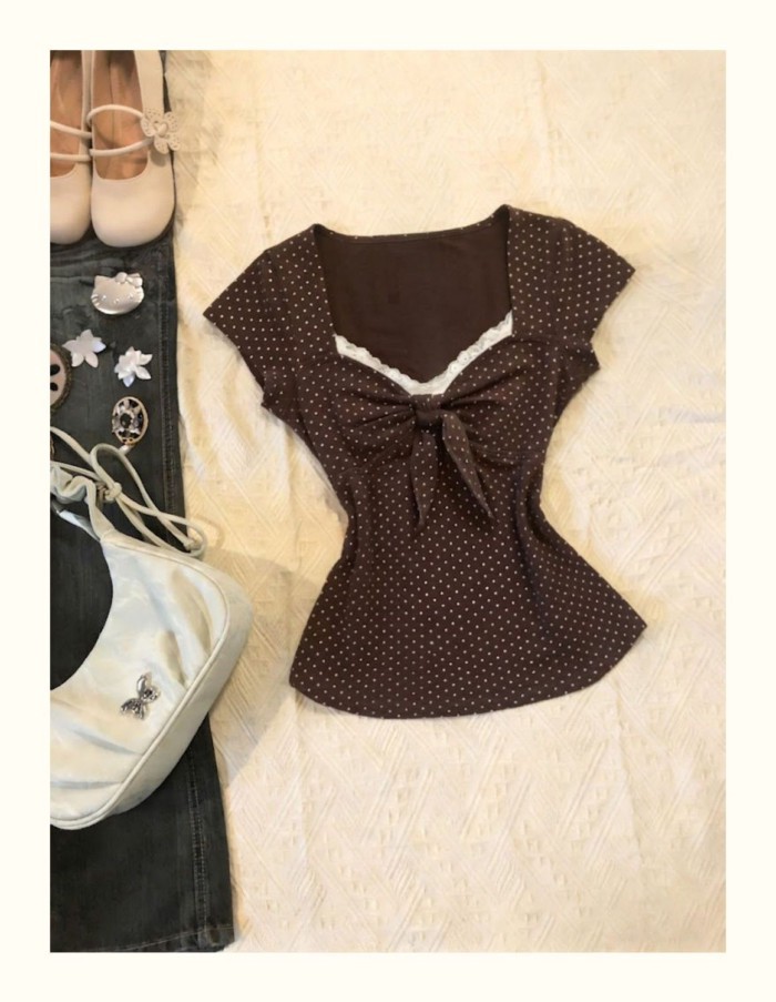 Năm thiết kế thời trang giản dị Millennial Retro Mỹ hottie y2k eo giả hai mảnh áo thun chấm b