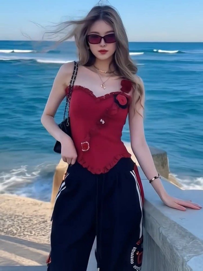 Hot Girl Mỹ ren hoa yếm yếm nữ thiết kế mùa hè eo thon gợi cảm áo ống
