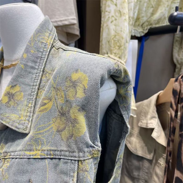 Áo vest denim hoa retro, thiết kế ngắn tay, phù hợp mùa hè